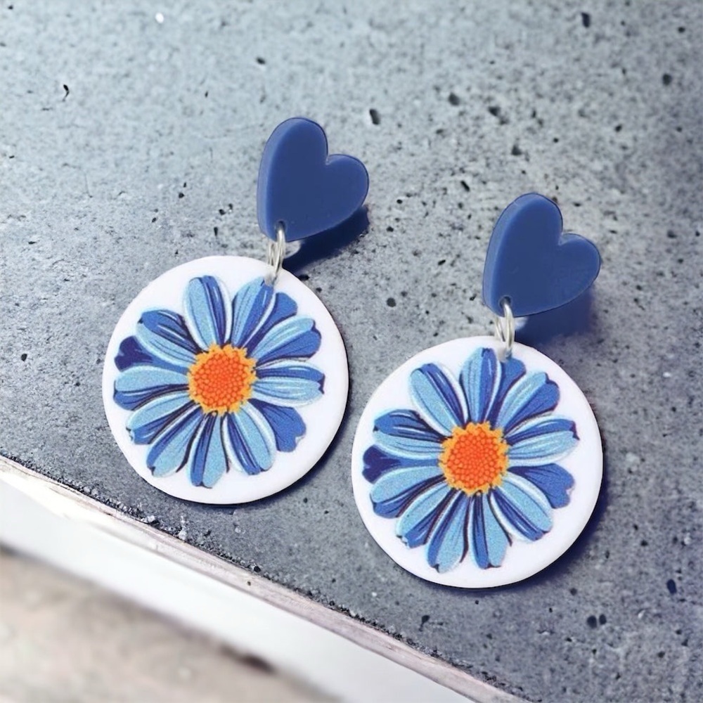 Blooming Beauty: Blue Flower Earrings to Enchant Your Look! NWT Spring